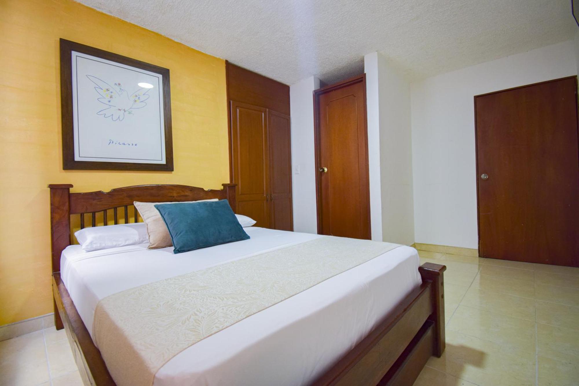 Hotel Toledo Plaza Armenia  Exteriör bild